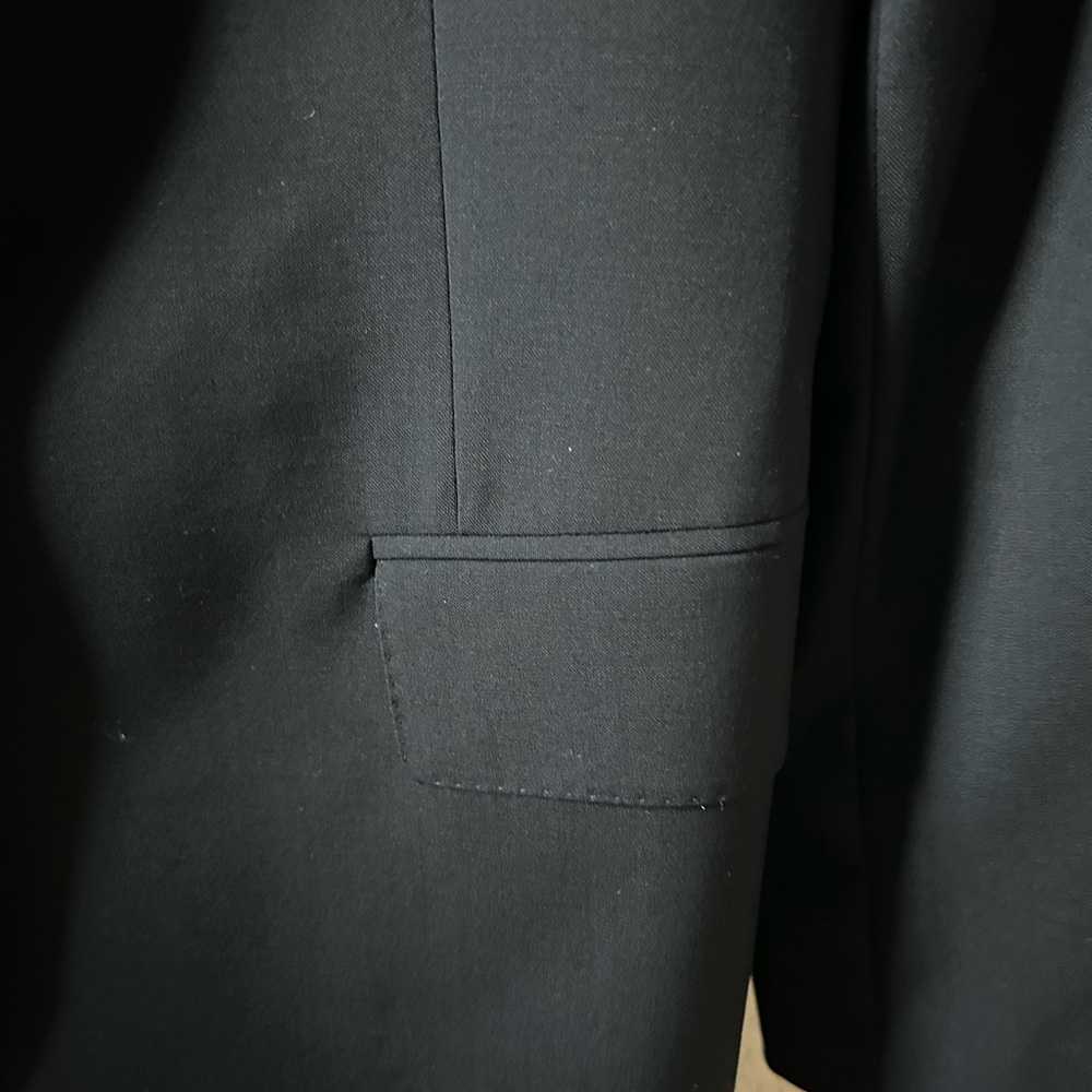Faconnable Women’s Black Blazer Three-Button Notched Lapel Collar Size 6 - Picture 8 of 13